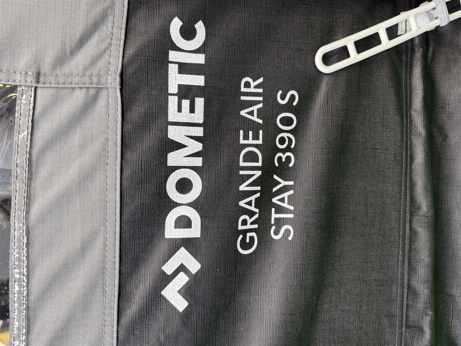 Dometic Grande AIR Stay 390 S