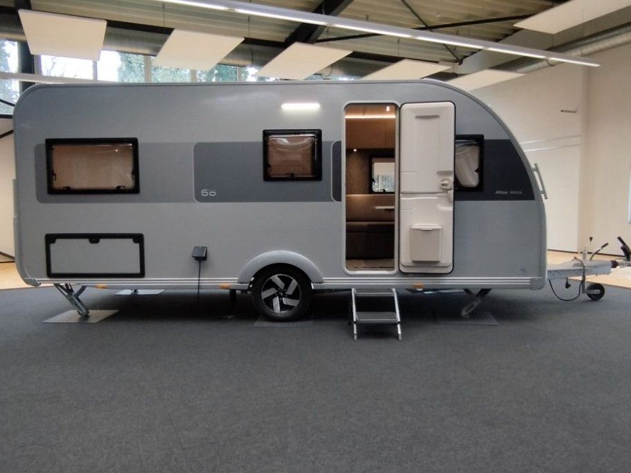 Adria Altea 60Y 502 UL 2026 Fußbodentemp.,Silber