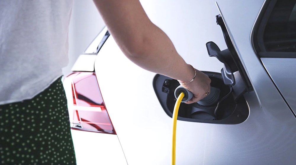 Adria Aviva Lite - auch für E-Autos geeignet